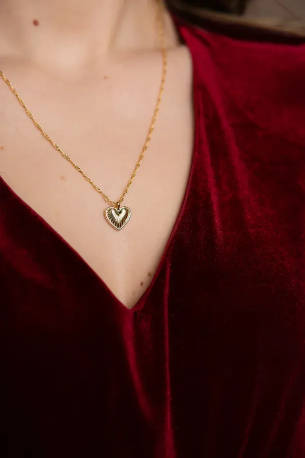 Valeria Heart Necklace - Gold  - Image 2