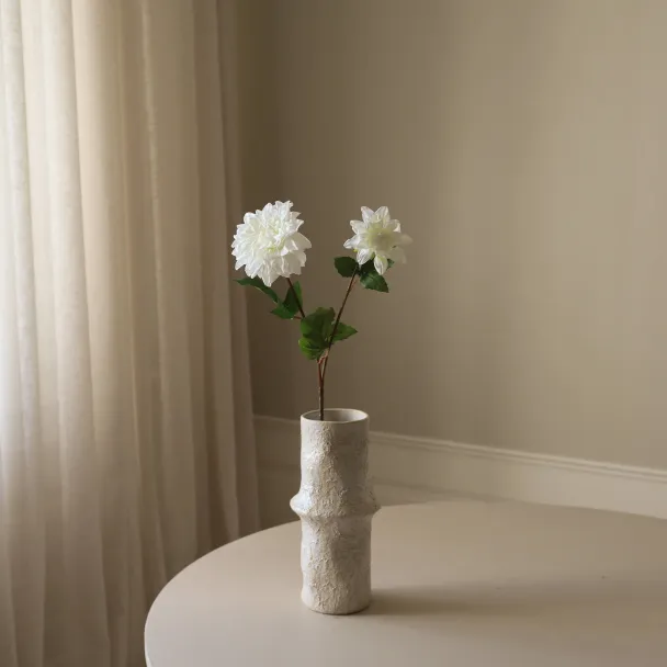 Hvit Georgineblomst - Image 1