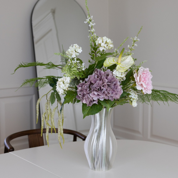 Bloom Vase – Medium