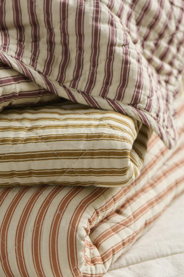 Quilt i Sand & Plommefargede striper - Image 4