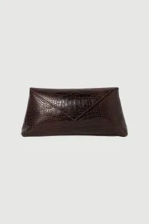 Onyx_clutch-Bags-E2570-Brown.jpg.webp