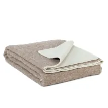 beige og hvit.webp