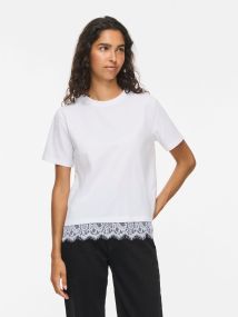 VINora Lace T-shirt.jpg