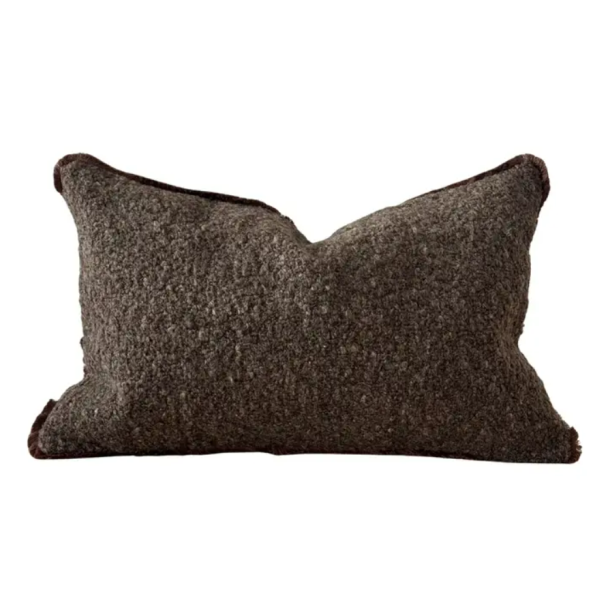 Putetrekk - Mørk Brun Bouclè 30 x 50 cm - Image 1