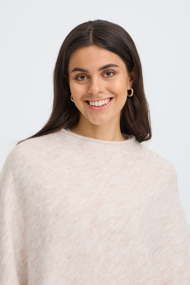 FRsanny Poncho Sand - Image 3