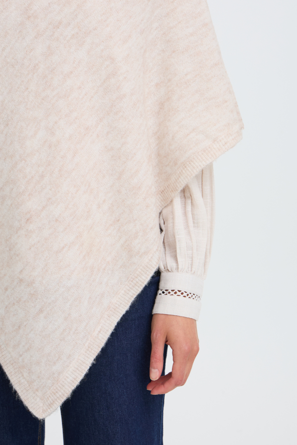 FRsanny Poncho Sand - Image 4