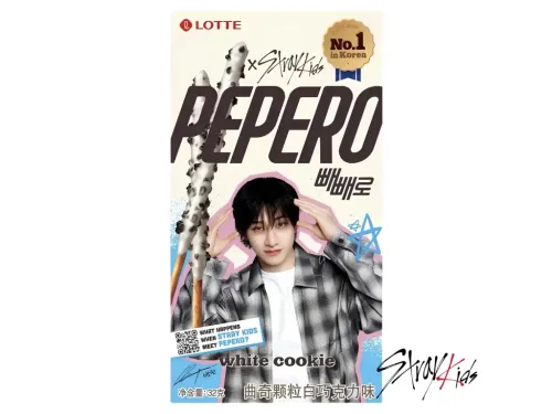 PEPERO STRAY KIDS WHITE COOKIE 32g – KOR