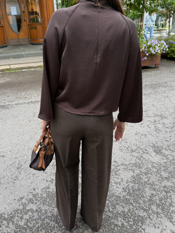 Cira Blouse – Black Coffee - Image 3