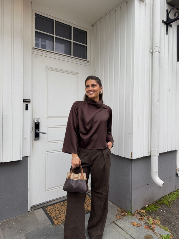 Sandra Pants – Dark Brown - Image 4