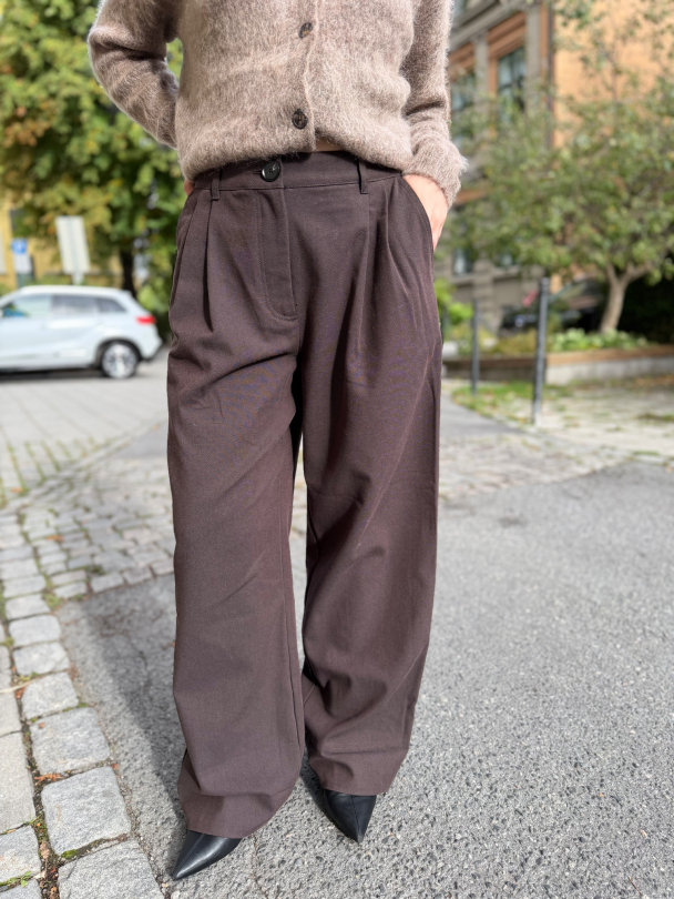 Dhara Trousers - Demitasse - Image 1