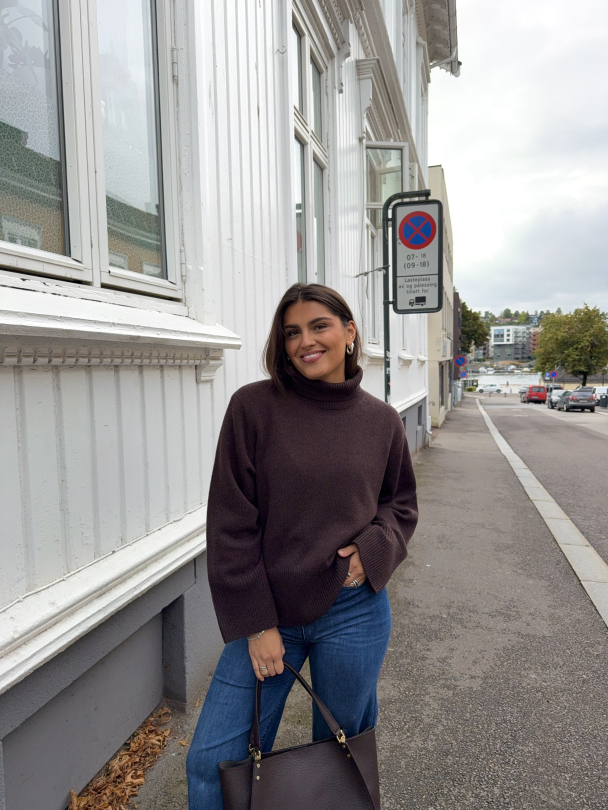 Alpha Knit T-Neck - Dark Brown Melange - Image 4