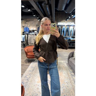 Noreen 17 