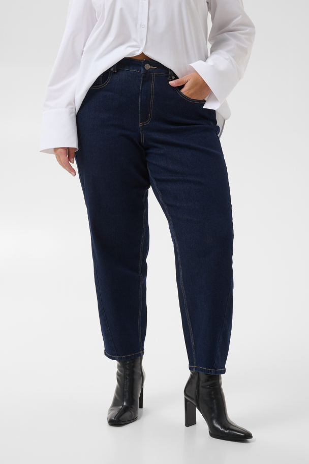 Kaffe Curve Livia barrel jeans - Image 3