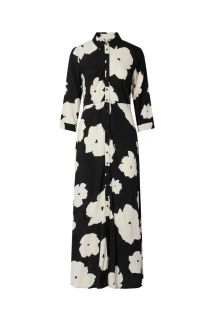 YAS Savanna Long Shirt Dress Black Mille 1.jpg