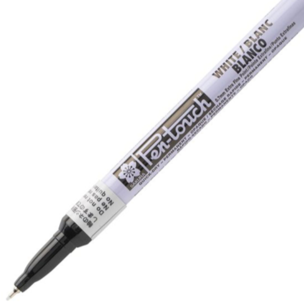 Sakura Pen-Touch – Extra Fine 0,7mm – Hvit