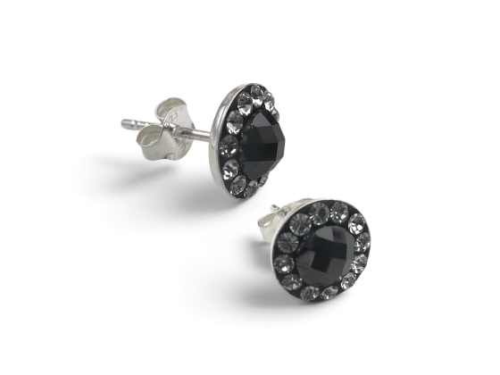 &Oslash;repynt m. svart & blank CZ, 8mm