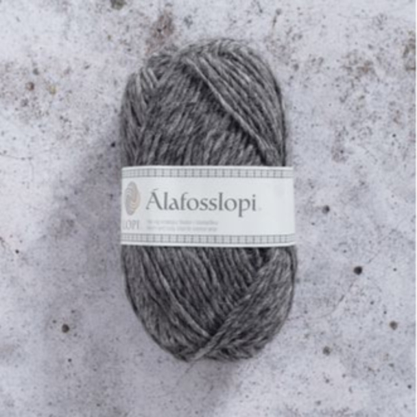 Alafosslopi - 0057 - Grey Heater